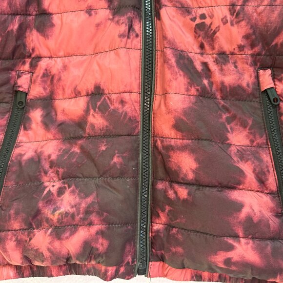 Abercrombie Kids Cozy Pattern Faux Fur Lined Puffer Coat Red Dye Effect 5/6 - Picture 6 of 16